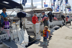 people on dock at jeanneau rendezvous