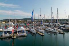 docked sailboats at Jeanneau rendezvous event
