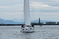 boat sailing at Jeanneau rendezvous event