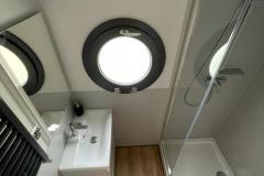 La Mare Apart EL Long Houseboat interior