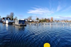 La Mare Apart L Houseboat 