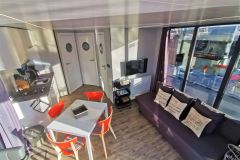 La Mare Apart L Houseboat interior 