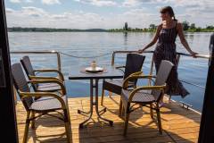 La Mare Apart M Houseboat