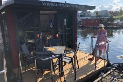 La Mare Apart M Houseboat