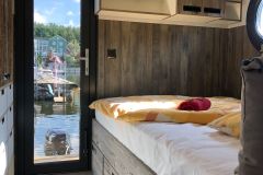 La Mare Apart M Houseboat interior