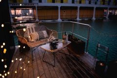 La Mare Apart XL Houseboat