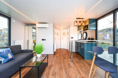 La Mare Apart XL Houseboat interior