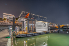 La Mare Apart XS Houseboat