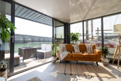 La Mare Apart XXL Houseboat  interior