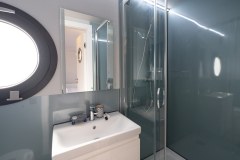 La Mare Apart XXL Houseboat  interior