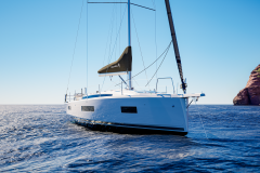 SUN_ODYSSEY_455_RENDERINGS-3