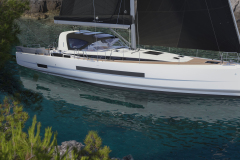 Jeanneau Yachts 55 sailing