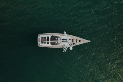 Jeanneau Yachts 65 Sailing