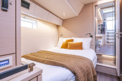 Jeanneau Yachts 65 Interior