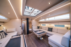 Jeanneau Yachts 65 Interior