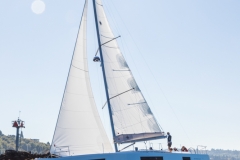 Jeanneau 440 sailing