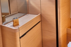 Jeanneau 410 Interior