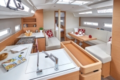 Jeanneau 410 Interior