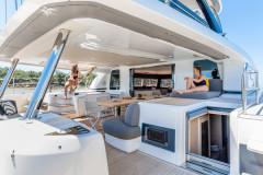 cockpit-lifestyle-ncz10750-a3-1.jpg-900px