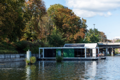 La Mare Modern 15 Houseboat