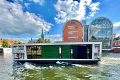 La Mare Modern 15 Houseboat