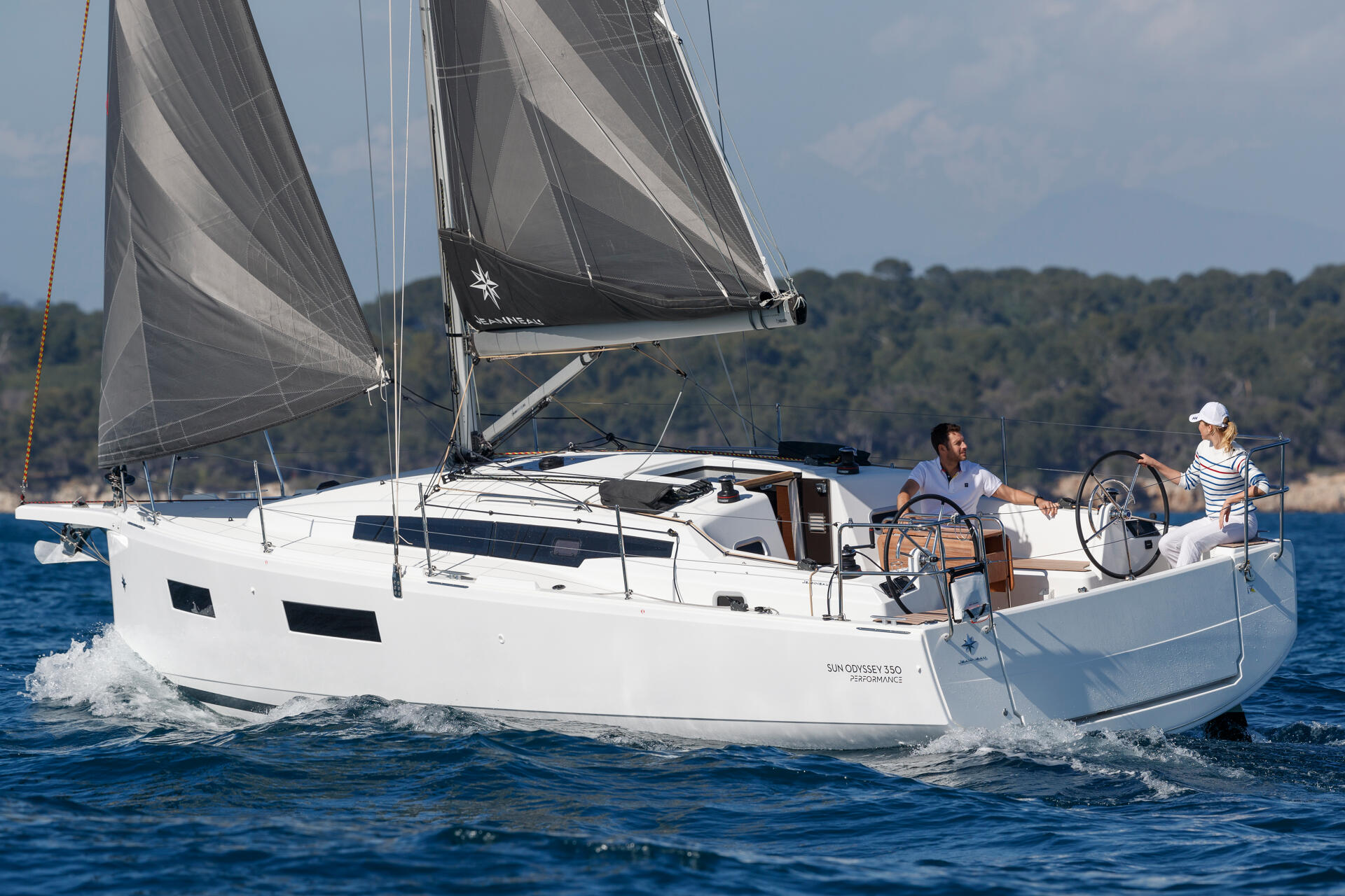 Lagoon 42 sailing
