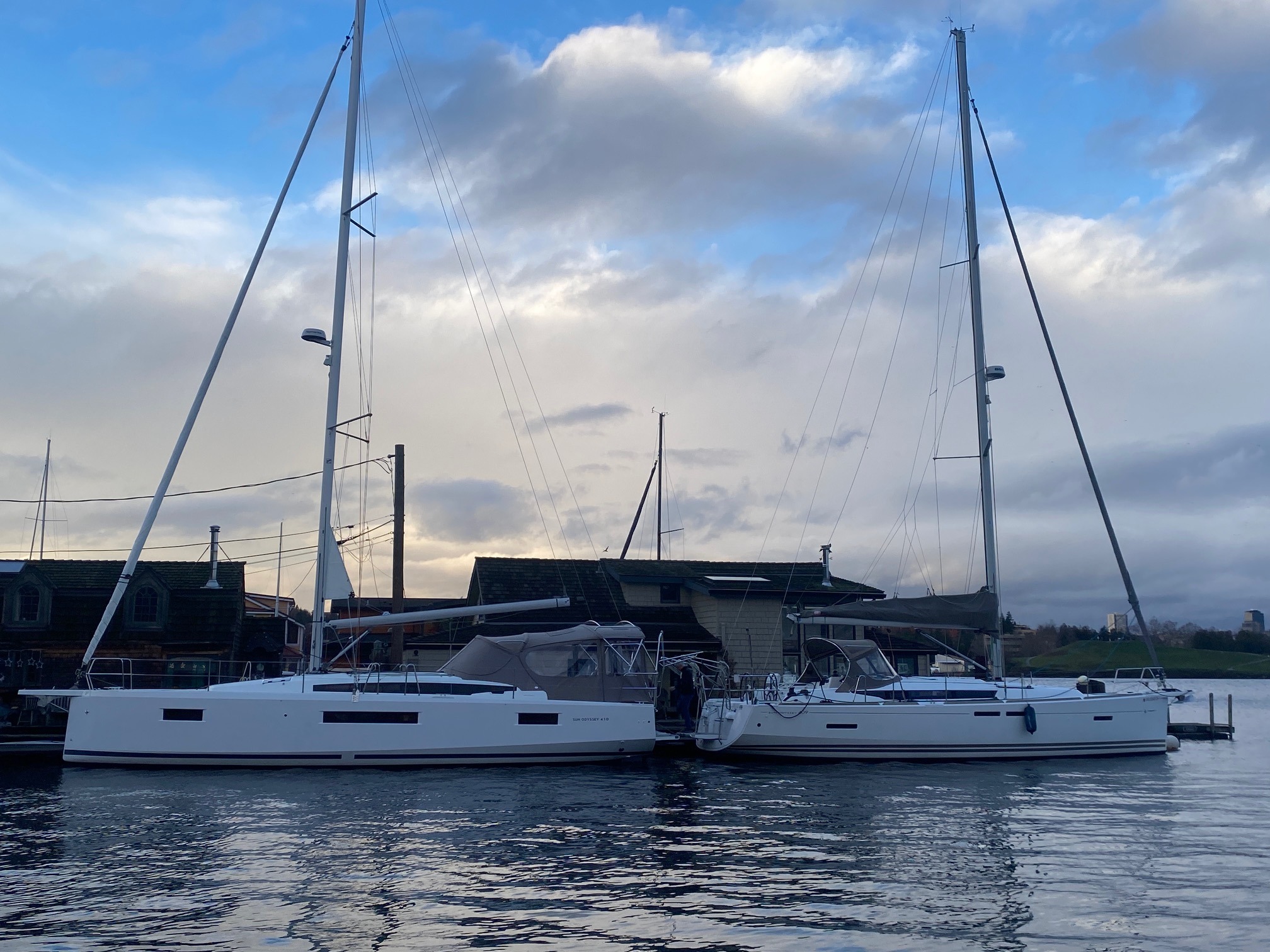 409 trade in next to new jeanneau 410 at marina sales docks